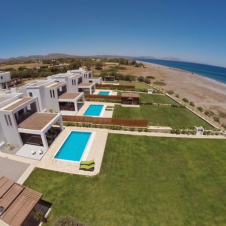 Antonoglou Beach Villas - Waterfront Luxury Retreat ラクハニア エクステリア 写真