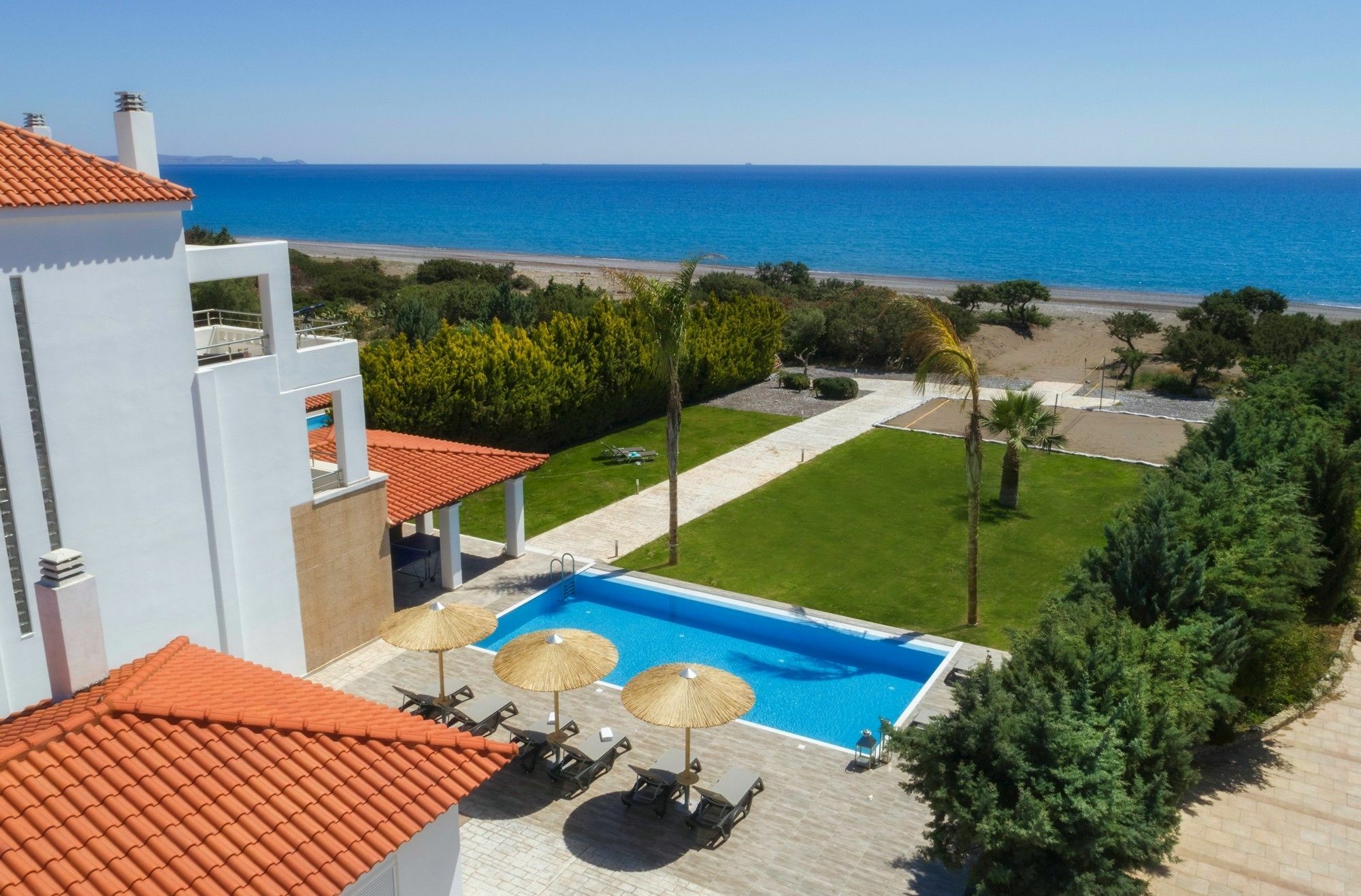 Antonoglou Beach Villas - Waterfront Luxury Retreat ラクハニア エクステリア 写真