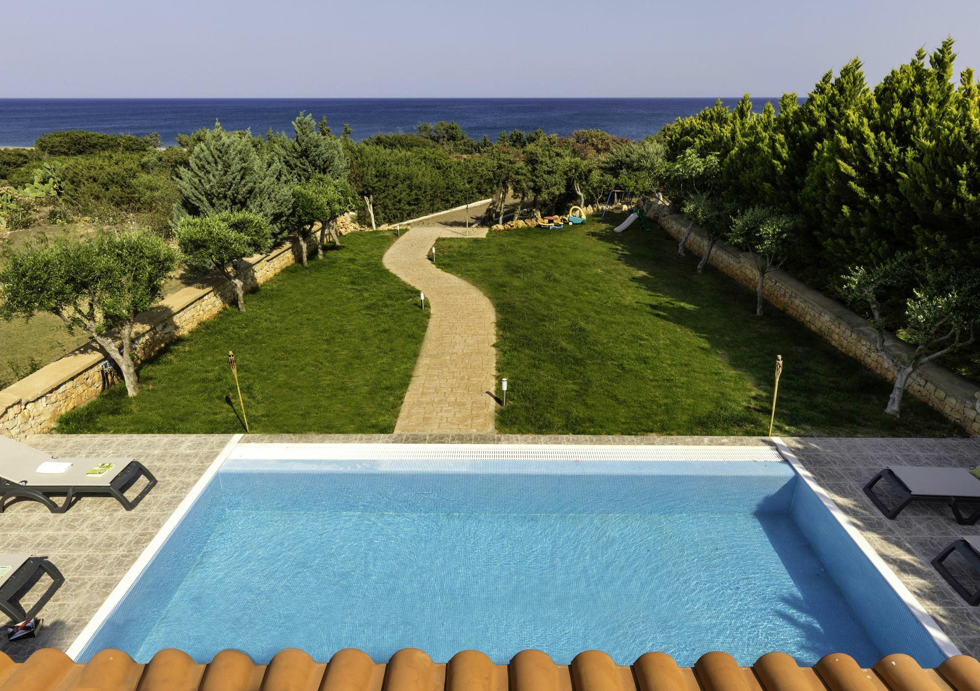 Antonoglou Beach Villas - Waterfront Luxury Retreat ラクハニア エクステリア 写真