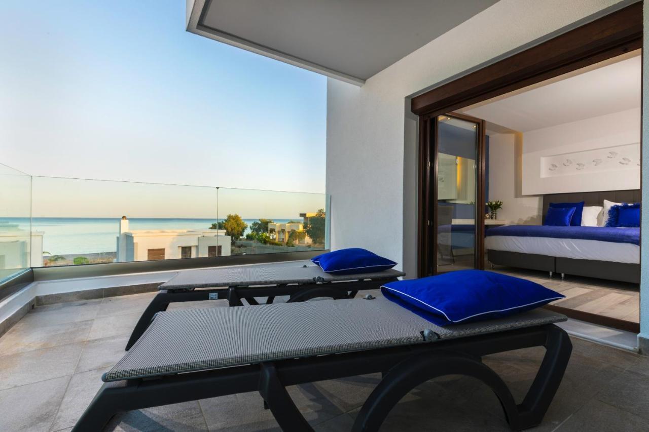 Antonoglou Beach Villas - Waterfront Luxury Retreat ラクハニア 部屋 写真